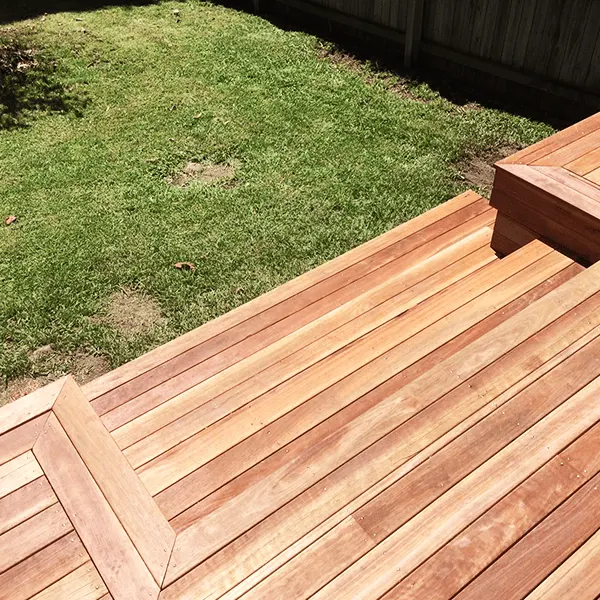 Timber deck with steps down to the lawn